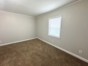 203 Oakwood Ln in Elizabeth City, NC - Building Photo - Building Photo