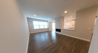 10725 Clock Tower Dr in Countryside, IL - Building Photo