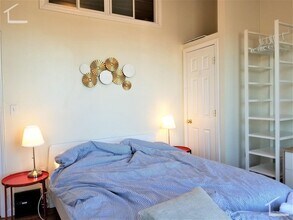 42 Bay State Rd in Boston, MA - Building Photo - Building Photo