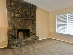 337 S 182nd E Ave in Tulsa, OK - Building Photo - Building Photo