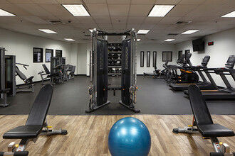 The Lofts at the Security Building Apartments in Los Angeles, CA - Building Photo - Interior Photo