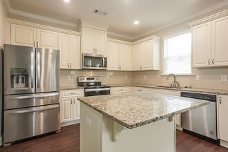 911 Chesford Dr in Grovetown, GA - Building Photo - Building Photo