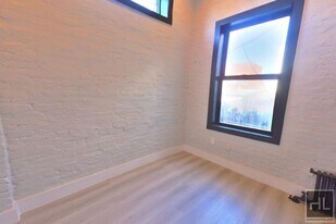 PRINCE ST. in New York, NY - Building Photo