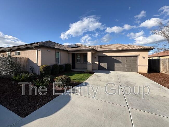 property at 3215 N Kent St