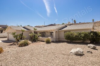 2980 Amigo Dr in Lake Havasu City, AZ - Building Photo - Building Photo