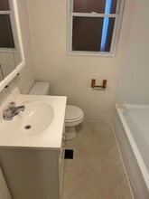 120 E Main St in Mascoutah, IL - Building Photo - Building Photo