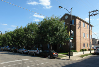 333-343 W 24th St in Chicago, IL - Foto de edificio - Building Photo