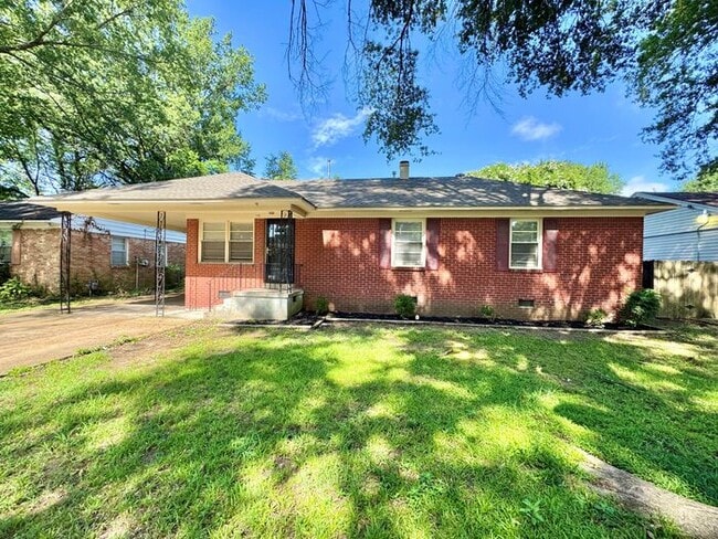 property at 1795 Cornelia Ln