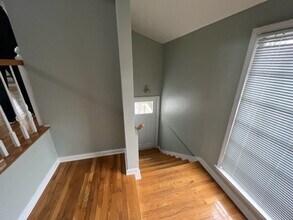 883 Monroe Dr NE in Atlanta, GA - Foto de edificio - Building Photo