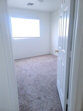 9579 Camelback Peak Ct in Las Vegas, NV - Building Photo - Building Photo