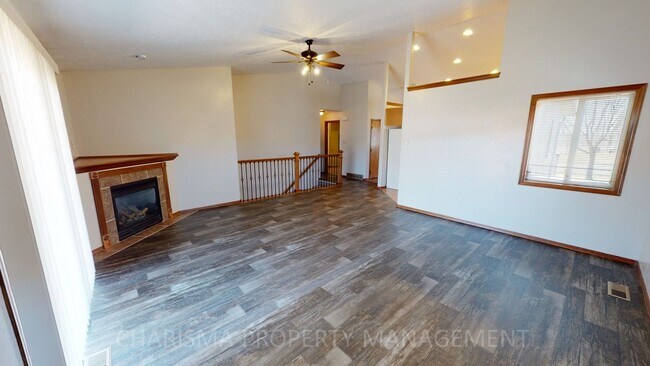 6606 E 45th St in Sioux Falls, SD - Building Photo - Building Photo