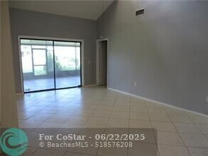 10849 NW 30th Pl in Sunrise, FL - Building Photo - Building Photo