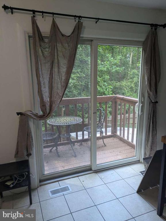 property at 5281 Daffodil Dr