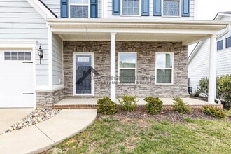 106 Shanache Dr in Spring Hill, TN - Building Photo - Building Photo