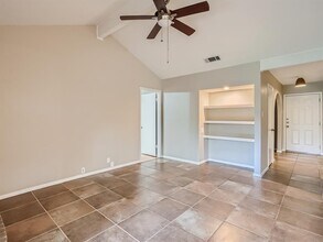 1209 Speer Ln in Austin, TX - Building Photo - Building Photo