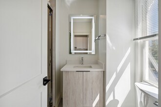 3439 Lancaster Ave, Unit 24 in Philadelphia, PA - Foto de edificio - Building Photo