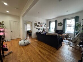 20 Armstrong St, Unit 1 in Boston, MA - Building Photo - Building Photo