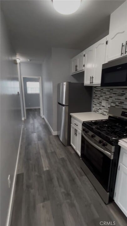 1032 Normandie Ave in Los Angeles, CA - Building Photo