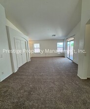 10884 S Arrowhead Spring Dr in Vail, AZ - Building Photo - Building Photo