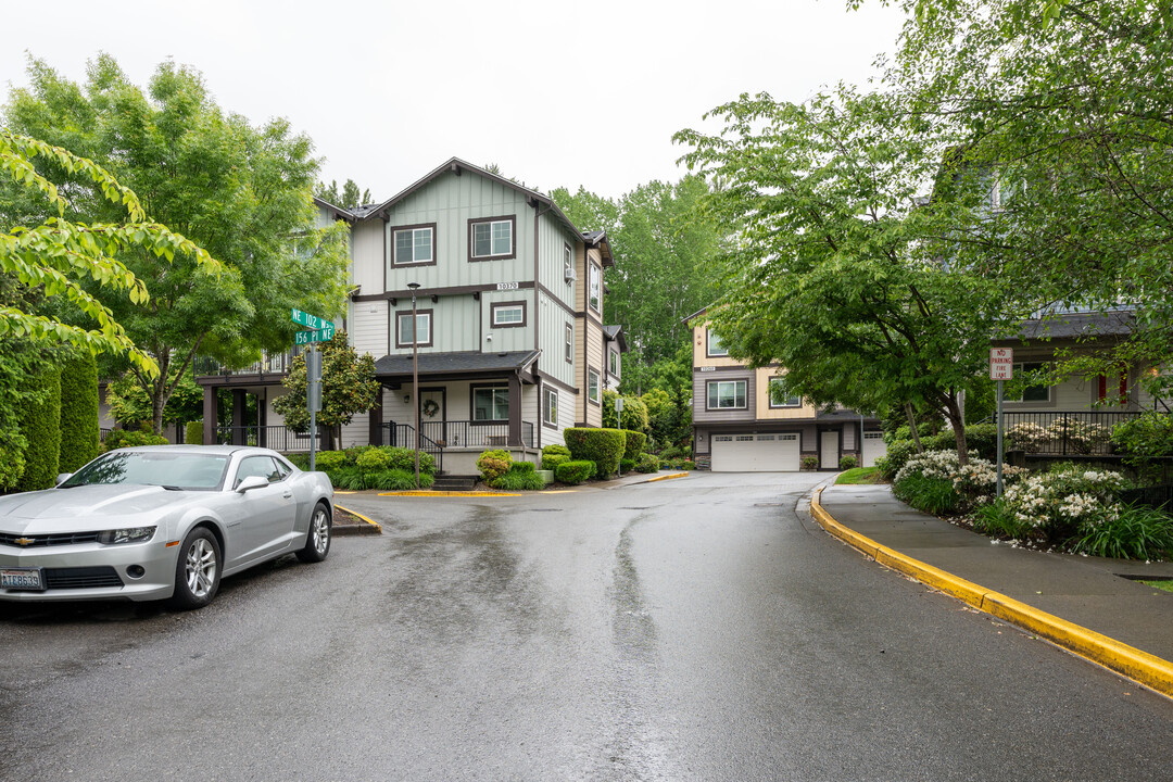 Villas At Mondavio in Redmond, WA - Building Photo