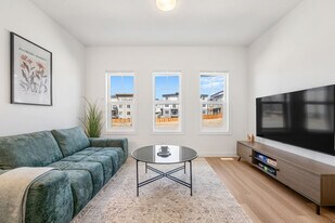 2231-2281 81 St S W, Unit SI ID1531306P in Calgary, AB - Building Photo