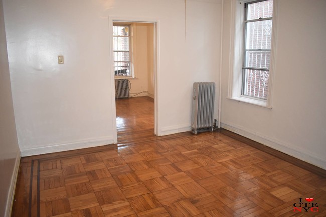 64 Tapscott St in Brooklyn, NY - Building Photo - Building Photo