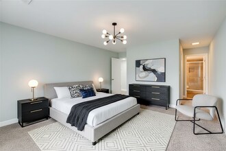 2017 Powers Ferry Trce SE in Marietta, GA - Building Photo - Building Photo