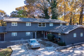 Center Park Apartments in East Point, GA - Building Photo - Building Photo