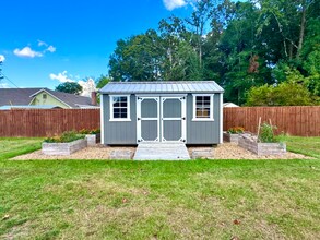 56 Shelton Dr in Columbus, MS - Building Photo - Building Photo