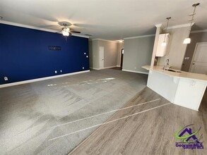 205 Laurel Springs Dr in Macon, GA - Building Photo - Building Photo