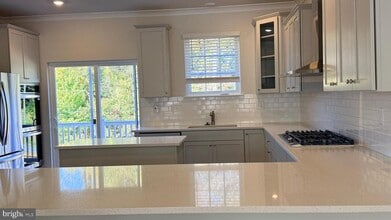 518 Downswing Rd in Pikesville, MD - Building Photo - Building Photo