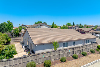 Garnet at Barrett Ranch in Antelope, CA - Building Photo - Building Photo