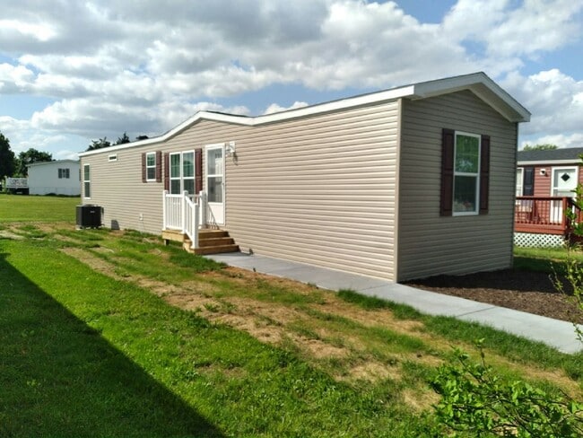 property at 102 W Fowler Dr