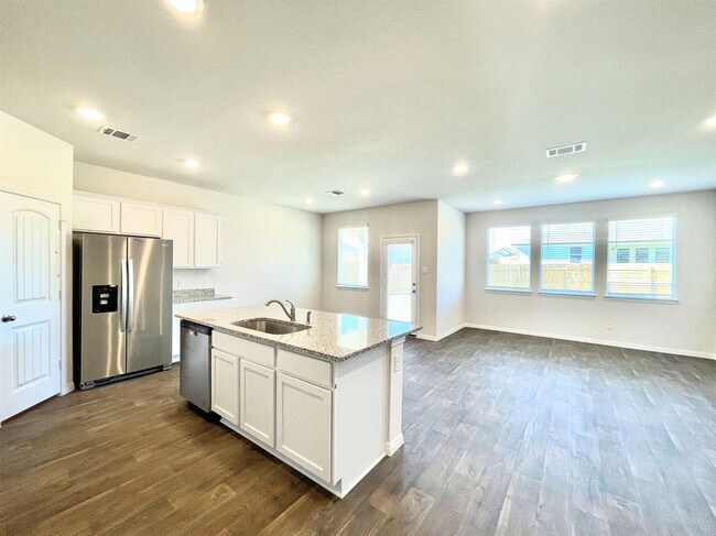 159 Alamo Vine Ct in Kyle, TX - Building Photo - Building Photo