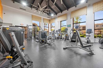 San Portella in Tempe, AZ - Building Photo - Building Photo