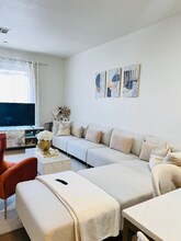 382 Montecito Way in Milpitas, CA - Building Photo - Building Photo