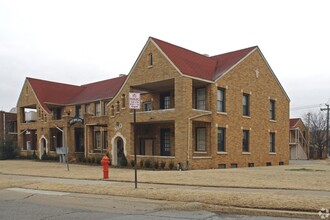 Highfill Court & East Drive Apartments in Oklahoma City, OK - Foto de edificio - Building Photo