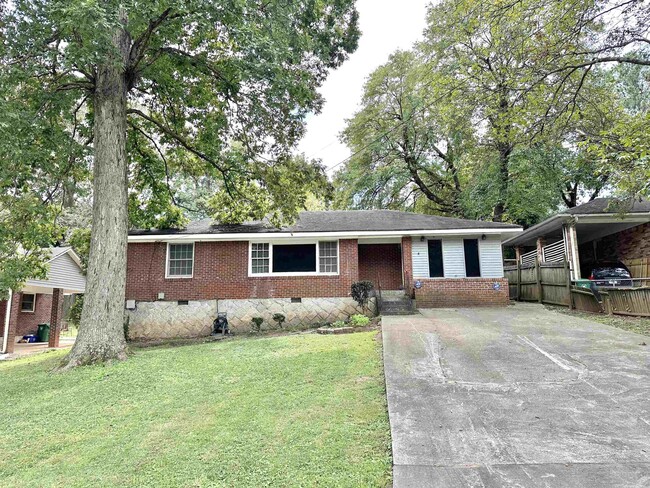 property at 1987 Longdale Dr