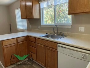 326-328-328 Freeman St in Woodland, CA - Building Photo - Building Photo