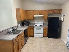 38 Pine Hurst Ln in Palm Coast, FL - Building Photo - Building Photo