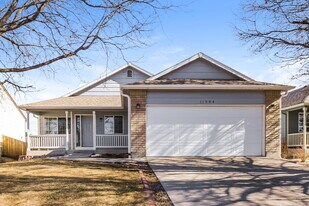 11594 Oswego St in Henderson, CO - Building Photo