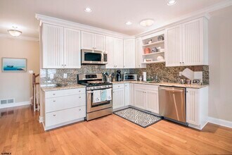 215 N Washington Ave in Margate City, NJ - Building Photo - Building Photo