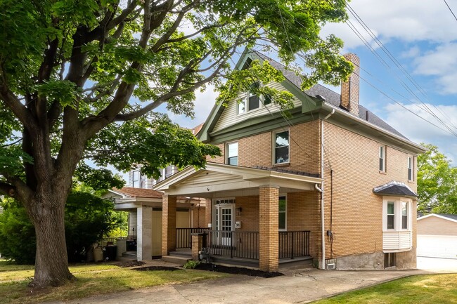 property at 318 Lavina Ave