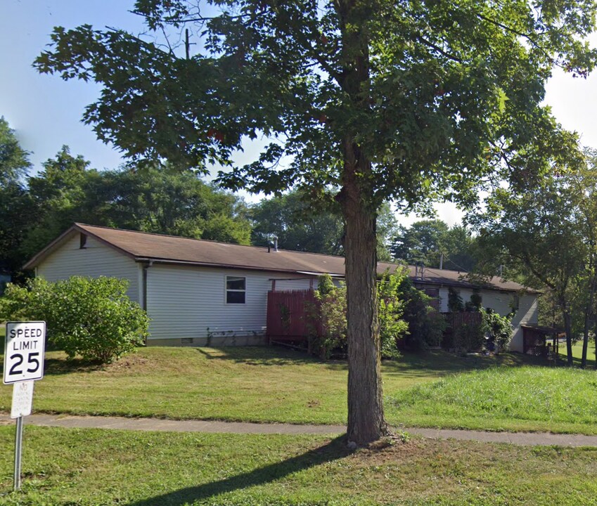 257-259-259 W Elm St in Mount Gilead, OH - Building Photo