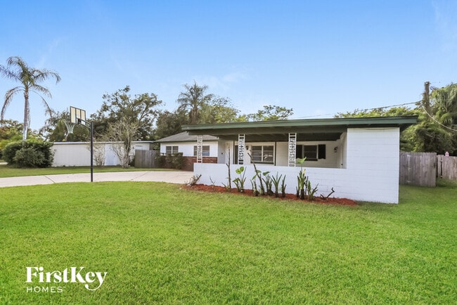 1381 Viburnum Ln in Winter Park, FL - Building Photo - Building Photo