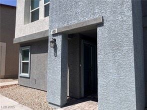 9338 Soothing Sea St in Las Vegas, NV - Foto de edificio - Building Photo