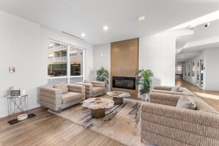 Triton Cay - Daytona Apartments in Daytona Beach, FL - Building Photo