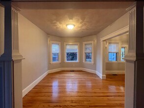 110 W Quincy St, Unit 1 in Somerville, MA - Building Photo - Building Photo