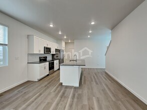 23642 E 3rd Pl in Aurora, CO - Building Photo - Building Photo