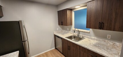 3278 N Dousman St in Milwaukee, WI - Building Photo - Building Photo